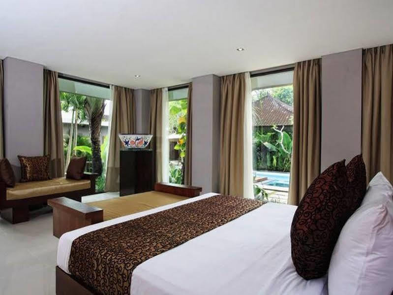 Villa Mojo Seminyak  Luaran gambar