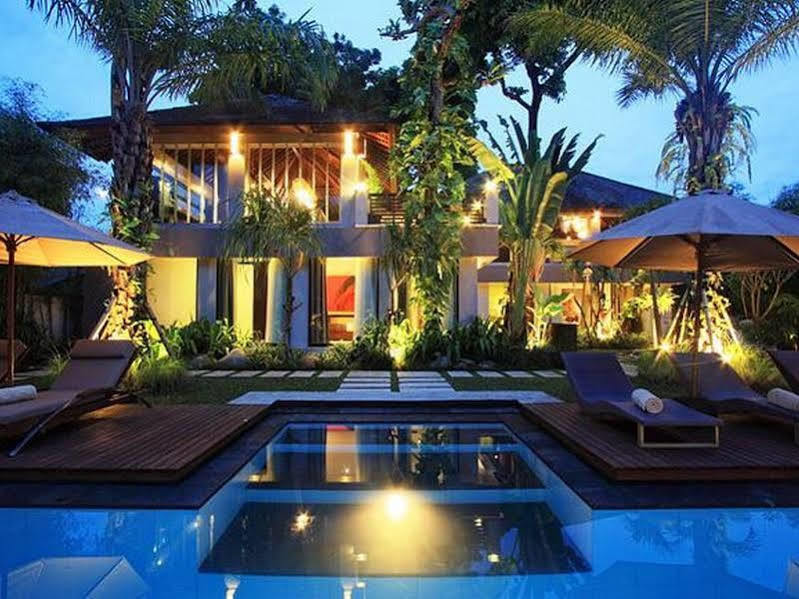 Villa Mojo Seminyak  Luaran gambar